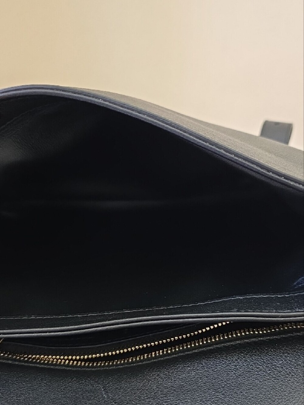 Gucci Blondie NM Handle Black Leather Bag With Gold Accents.  NWT - Picture 14 of 15